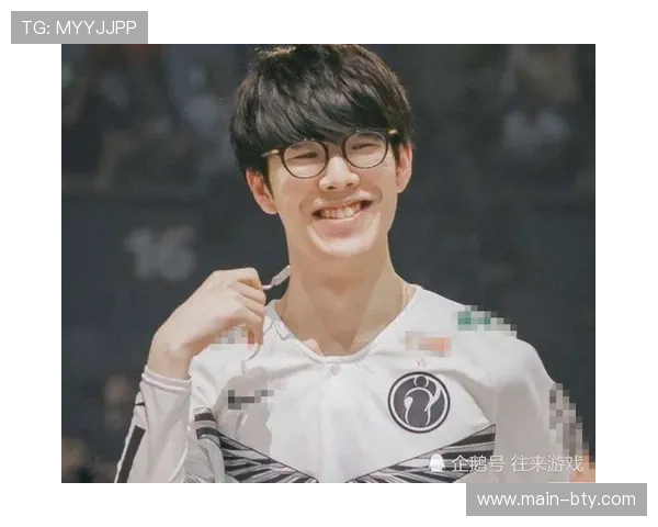 TheShy关键团致命绕后引热议粉丝痛呼好局被葬送登上热搜第四